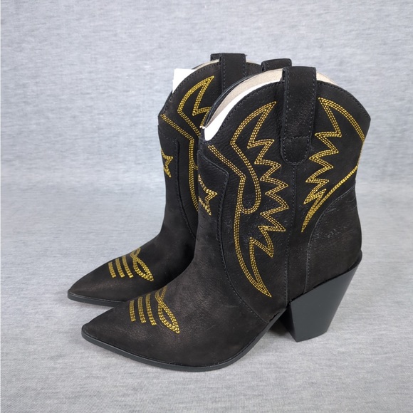 👯♀️Host Pick⚡️Dolce Vita Ginni Booties - Picture 5 of 16